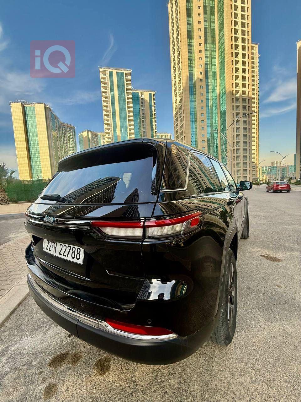 جيب جراند شيروكي